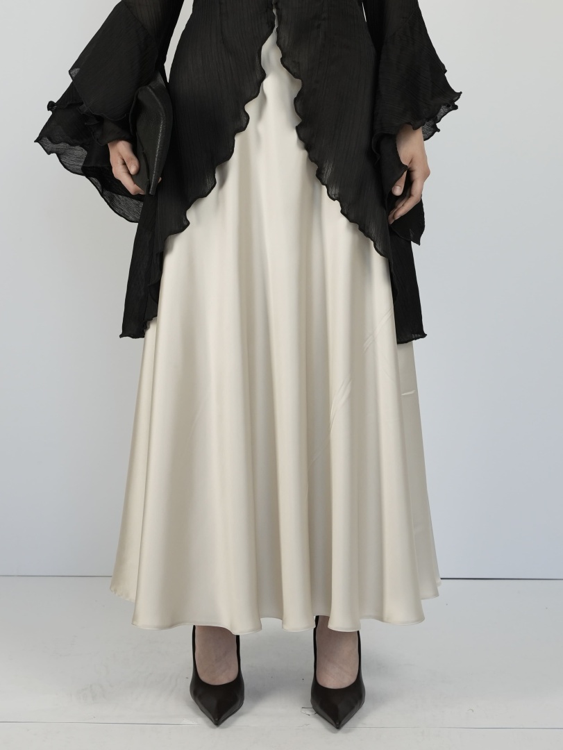 Юбка в пол светлая